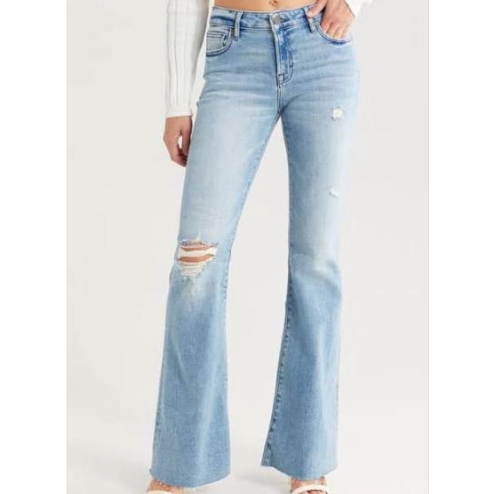Hidden Bootcut Jeans